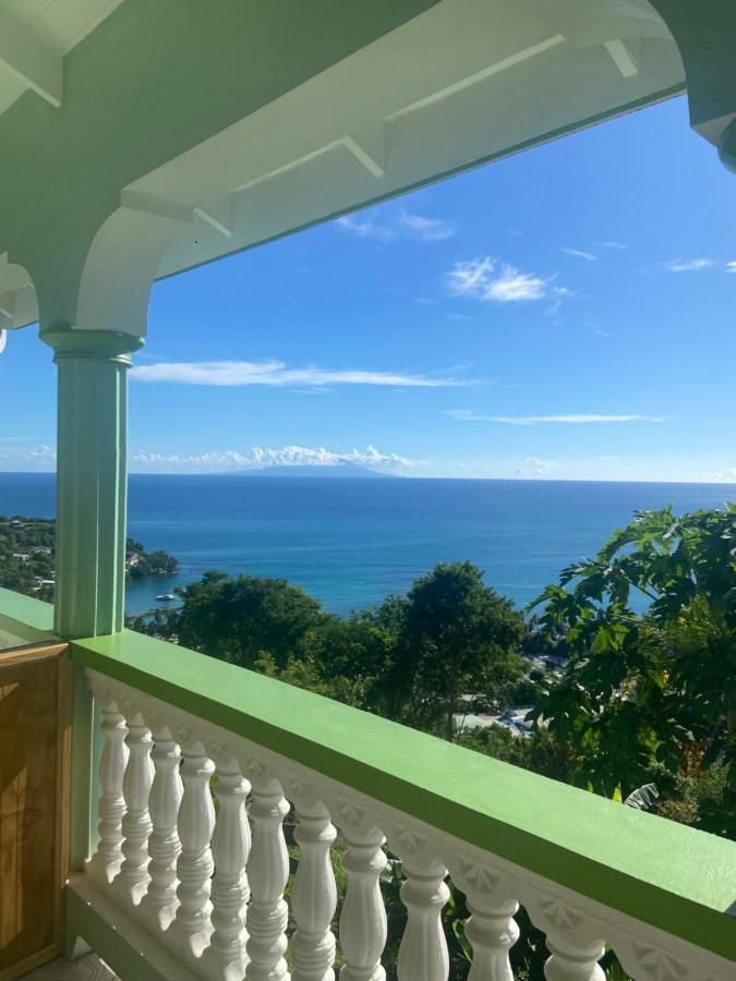 Greenhouse On The Hill, Sea View Studio Apartment Laborie Ngoại thất bức ảnh