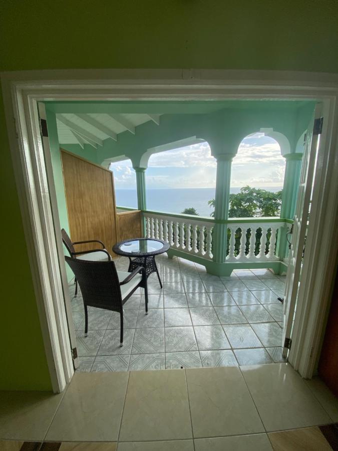 Greenhouse On The Hill, Sea View Studio Apartment Laborie Ngoại thất bức ảnh